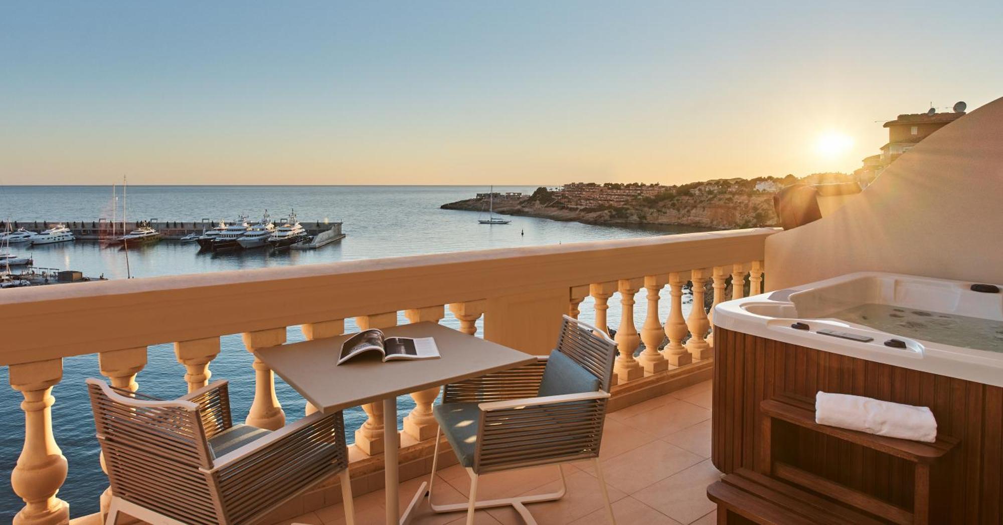 Pure Salt Port Adriano - Adults Only Hotel Santa Ponsa Bagian luar foto